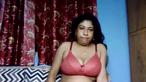 Snapshot of dona_darling chatting on 22, 1, 2025 Dona online show from 22, 1, 2025