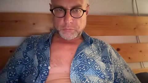 dondadel online show from 4, 8, 2026