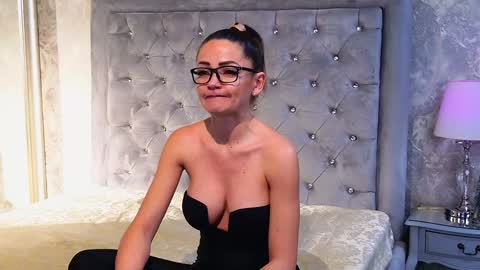 Snapshot of donna_klein chatting on 30, 12, 2024 Donna online show from 30, 12, 2024