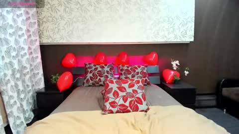 Snapshot of donnaaa_evans chatting on 17, 2, 2025 Donna On GMT2 Mon-Fri 3-9 AM online show from 17, 2, 2025