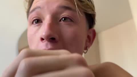 dontcallmeangell online show from 19, 1, 2026