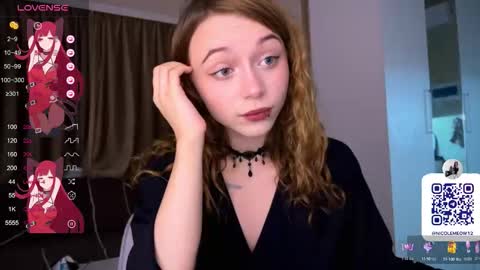 Snapshot of dontoke_ chatting on 13, 11, 2025 Nicole online show from 13, 11, 2025