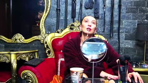 Snapshot of doramoore chatting on 11, 12, 2024 Dora Moore online show from 11, 12, 2024