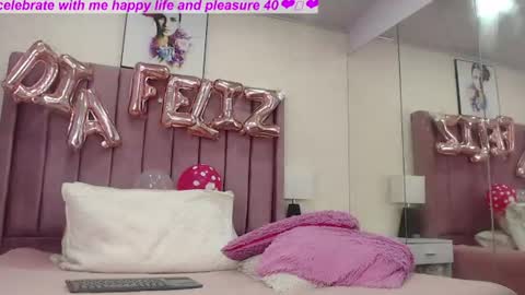 Snapshot of dorettaacreman chatting on 10, 7, 2026 Anny online show from 10, 7, 2026