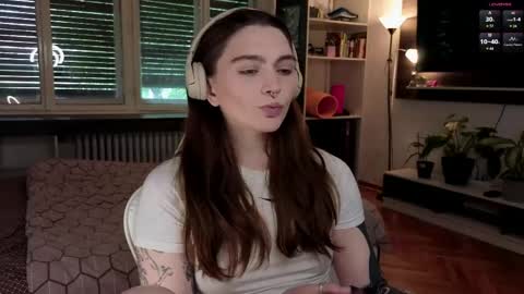 Snapshot of dorfmatratze_ chatting on 22, 5, 2026 Alice online show from 22, 5, 2026