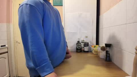 Snapshot of doriancretu95 chatting on 13, 12, 2024 menu below online show from 13, 12, 2024