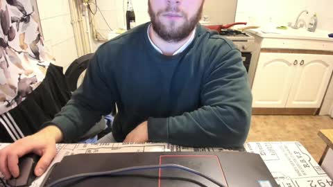 Snapshot of doriancretu95 chatting on 31, 12, 2024 menu below online show from 31, 12, 2024