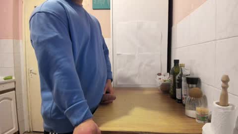 Snapshot of doriancretu95 chatting on 28, 1, 2025 menu below online show from 28, 1, 2025