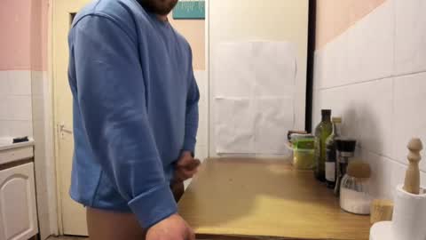 Snapshot of doriancretu95 chatting on 4, 3, 2025 menu below online show from 4, 3, 2025