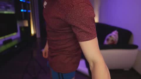 Dorian Reyes online show from 9, 2, 2026