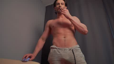 Keen online show from 25, 1, 2025