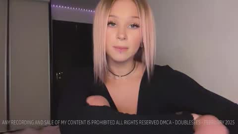 MOLLYYYY dont forget to give me a thumb up online show from 6, 3, 2025