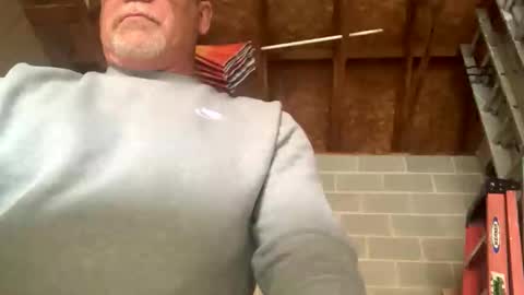 Snapshot of douglikes3xd chatting on 21, 12, 2025 douglikes3xd online show from 21, 12, 2025