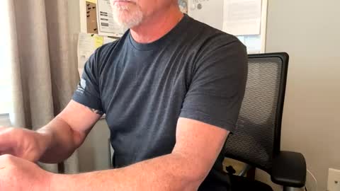 Snapshot of douglikes3xd chatting on 19, 3, 2026 douglikes3xd online show from 19, 3, 2026