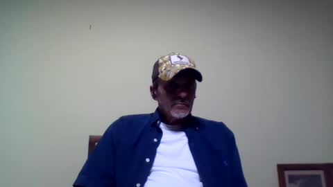 Snapshot of dowbo7777 chatting on 4, 2, 2025 dowbo online show from 4, 2, 2025