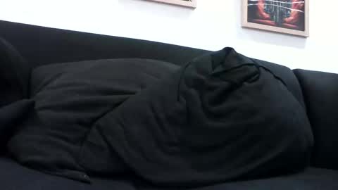 Snapshot of downrightdirtysa chatting on 22, 12, 2025 TheDevilNextDoor online show from 22, 12, 2025