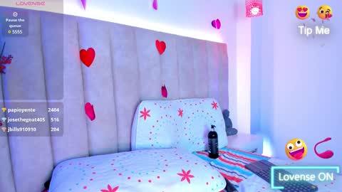 Doyeon online show from 2, 3, 2025