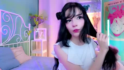 Snapshot of draculaura_ chatting on 5, 12, 2024 Draculaura online show from 5, 12, 2024