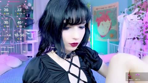 Snapshot of draculaura_ chatting on 1, 2, 2025 Draculaura online show from 1, 2, 2025
