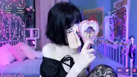 Snapshot of draculaura_ chatting on 23, 2, 2025 Draculaura online show from 23, 2, 2025