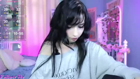Snapshot of draculaura_ chatting on 25, 2, 2025 Draculaura online show from 25, 2, 2025