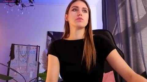 Snapshot of dragon_ink chatting on 22, 4, 2026 Lisbeth Salander online show from 22, 4, 2026