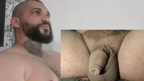 drake whitee Independent Model online show from 30, 10, 2025