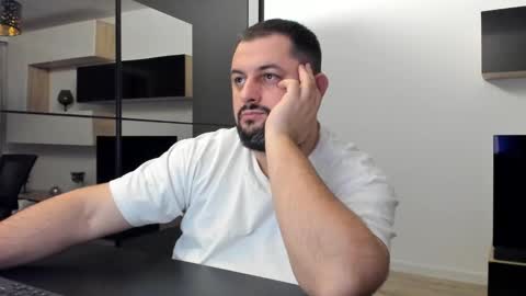 Draven A online show from 1, 2, 2025