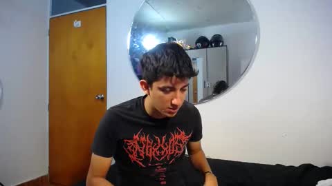 Snapshot of dravith_and_valery chatting on 11, 9, 2025 -- nicolle and jhon -- online show from 11, 9, 2025