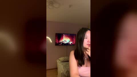 Diane and Diamon online show from 12, 4, 2026