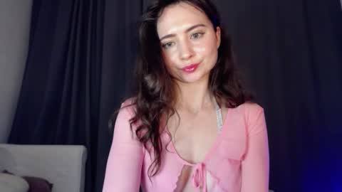 Nicole online show from 18, 1, 2025