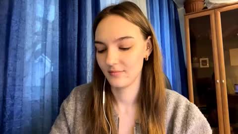 Snapshot of dreamagould chatting on 9, 11, 2025 Bett online show from 9, 11, 2025