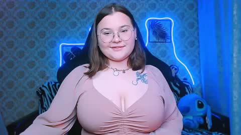 Snapshot of dreamforyoue2 chatting on 29, 9, 2025 dreamforyoue2 online show from 29, 9, 2025