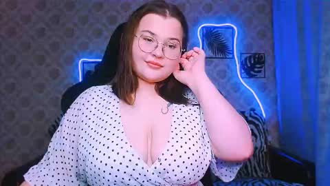 dreamforyoue2 online show from 5, 12, 2025