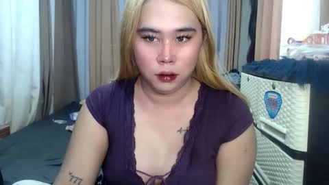 Snapshot of dreammegan chatting on 23, 3, 2026 Stacy DONT FORGET TO FOLLOW ME AND THUMBS UP my wife samgrg2 online show from 23, 3, 2026