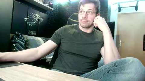 Snapshot of dreamwallker chatting on 27, 10, 2025 Ioannes Paulus the 2nd online show from 27, 10, 2025