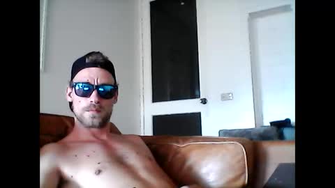 Snapshot of drejjj3000 chatting on 13, 2, 2025 drejjj3000 online show from 13, 2, 2025