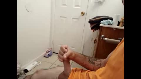 Snapshot of drewthejew616 chatting on 6, 10, 2025 drewthejew616 online show from 6, 10, 2025