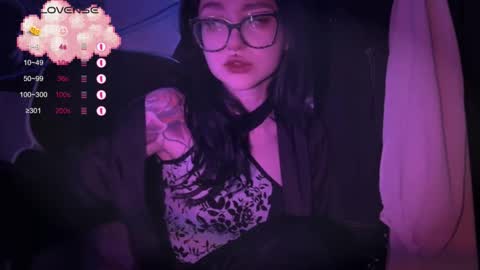 Tara  Sonny online show from 6, 10, 2025