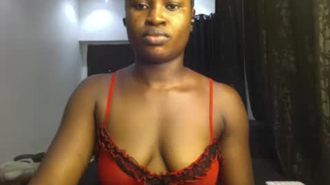 dripping_luna online show from 29, 1, 2025