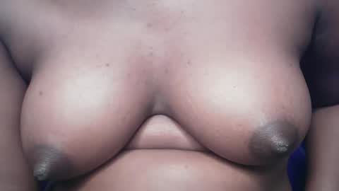 Ebonypussy1 online show from 4, 2, 2026