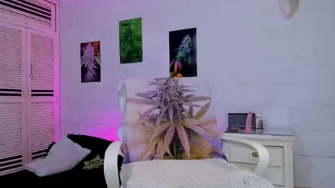 drippyorlove online show from 5, 12, 2025