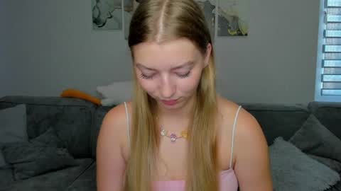 Snapshot of drivecrazy chatting on 5, 8, 2026 Hanna online show from 5, 8, 2026