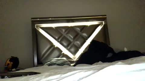 Snapshot of drobbb656 chatting on 10, 11, 2025 2xTheTrouble online show from 10, 11, 2025