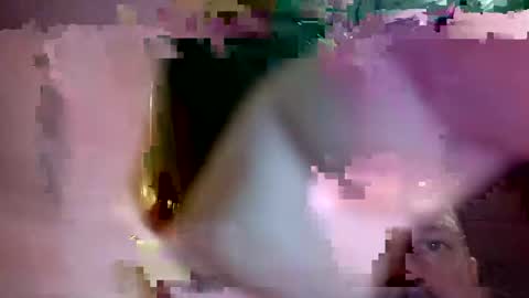 Snapshot of droc1824 chatting on 7, 11, 2025 droc1824 online show from 7, 11, 2025