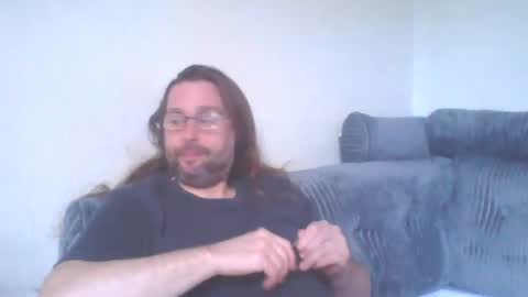 chris online show from 18, 4, 2026