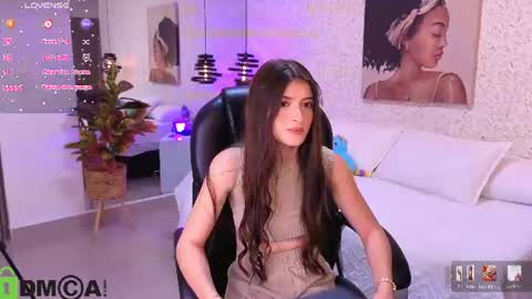 Snapshot of dulce_isabel_ chatting on 20, 7, 2026 dulce_isabel_ online show from 20, 7, 2026