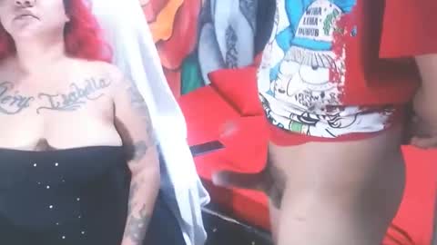 Snapshot of dulceandmike_ chatting on 10, 1, 2025 dulceandmike_ online show from 10, 1, 2025