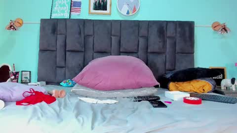 Snapshot of dulceaurora_ chatting on 10, 2, 2025 DULCE AURORA online show from 10, 2, 2025