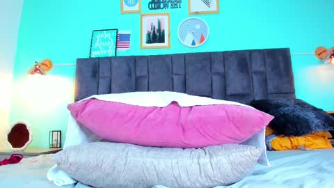 Snapshot of dulceaurora_ chatting on 11, 2, 2025 DULCE AURORA online show from 11, 2, 2025